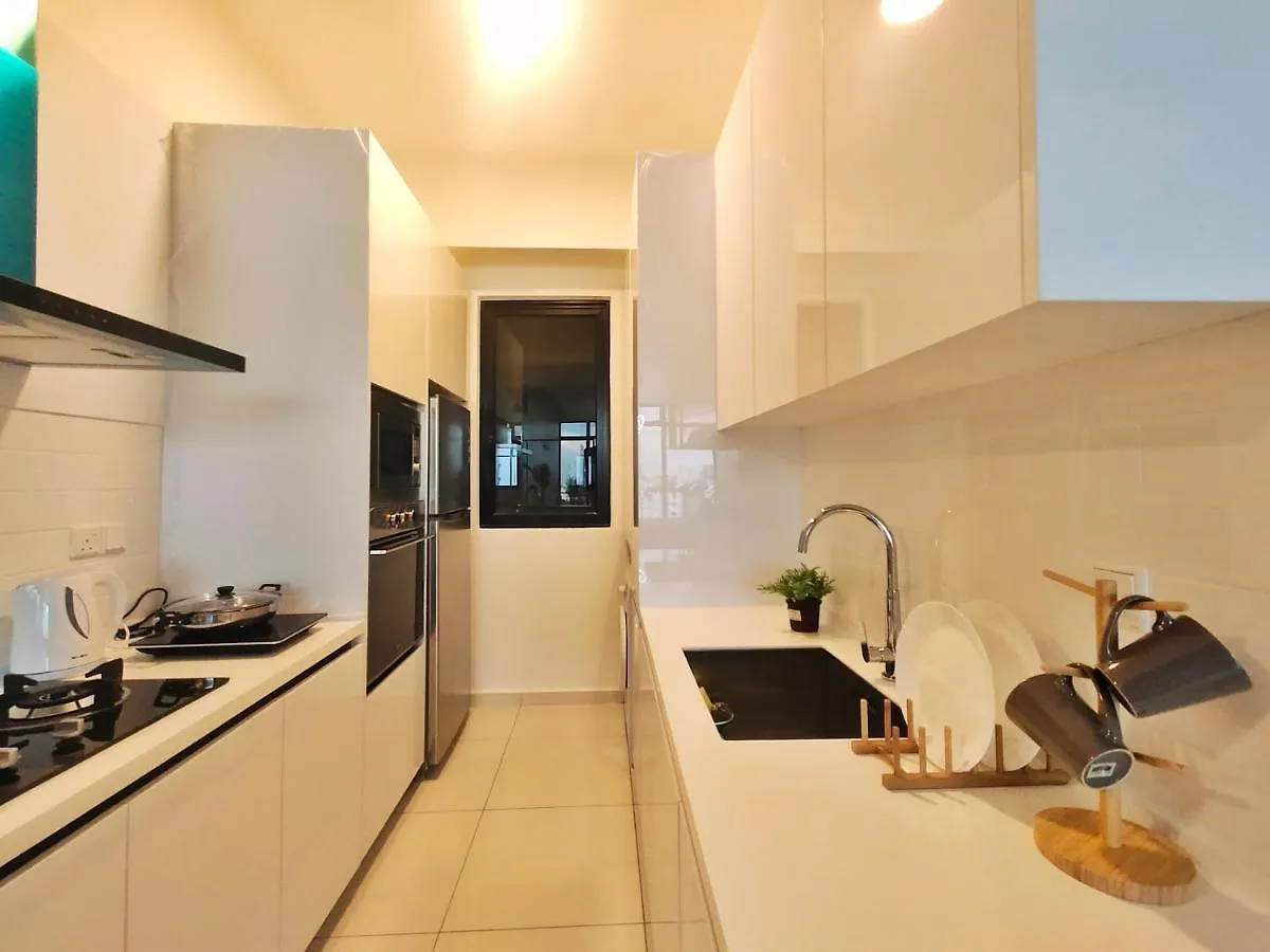 New Georgetown Instagramable 2Br Homestay For 10Pax 无敌美景两房民宿 Beacon Executive Suite 公寓