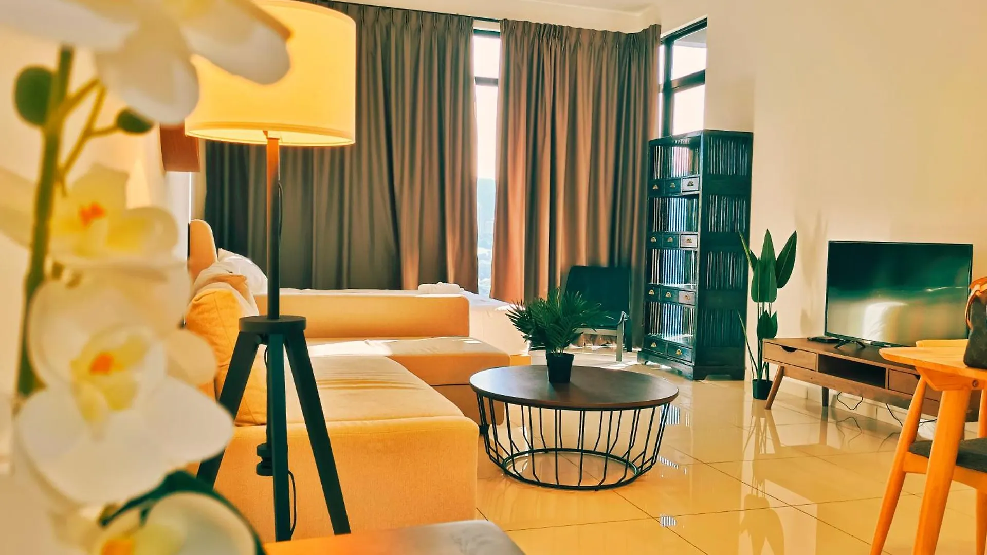New Georgetown Instagramable 2Br Homestay For 10Pax 无敌美景两房民宿 Beacon Executive Suite 0*, 乔治敦