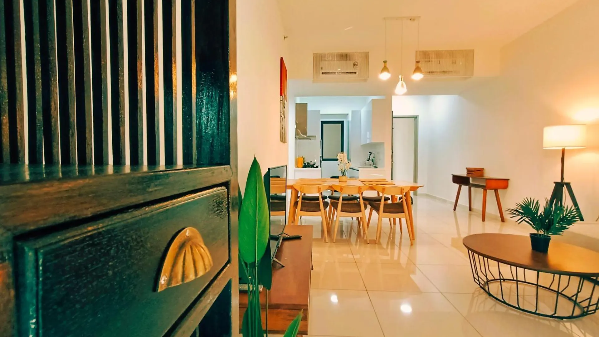 公寓 New Georgetown Instagramable 2Br Homestay For 10Pax 无敌美景两房民宿 Beacon Executive Suite 马来西亚