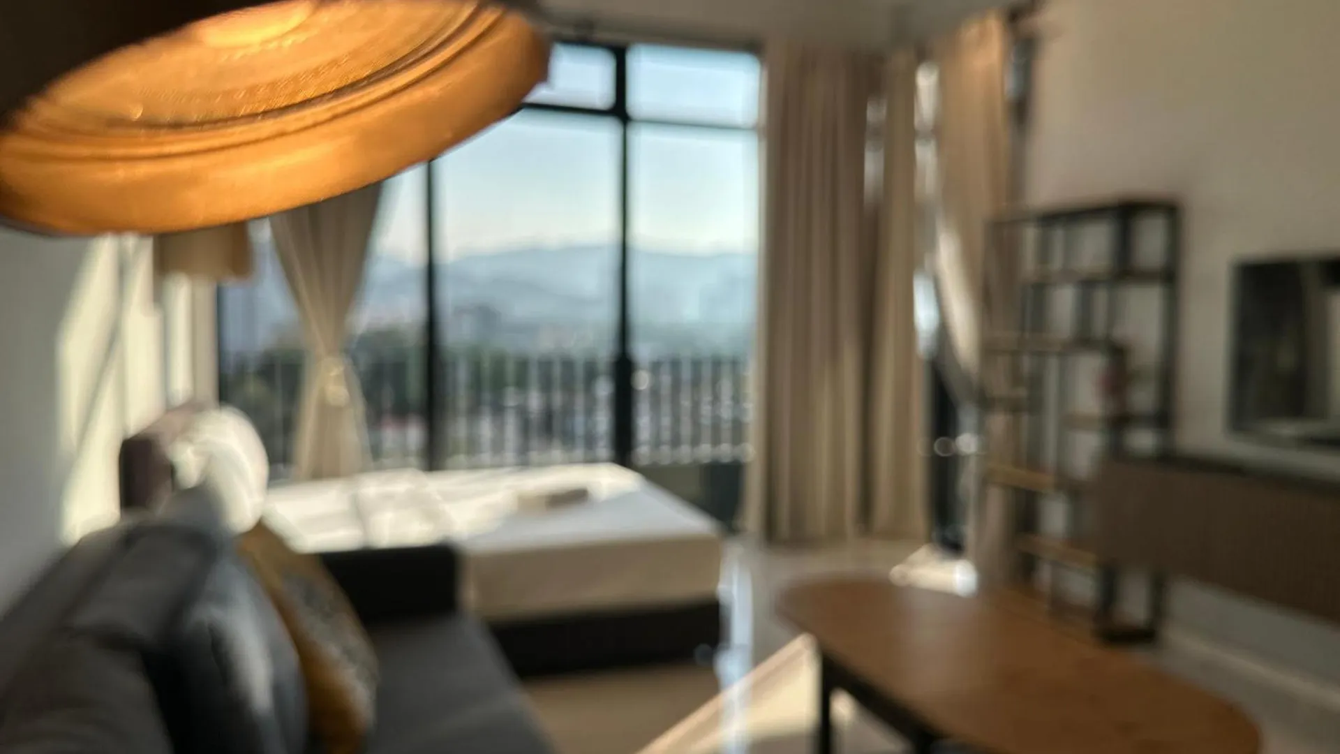 New Georgetown Instagramable 2Br Homestay For 10Pax 无敌美景两房民宿 Beacon Executive Suite 马来西亚