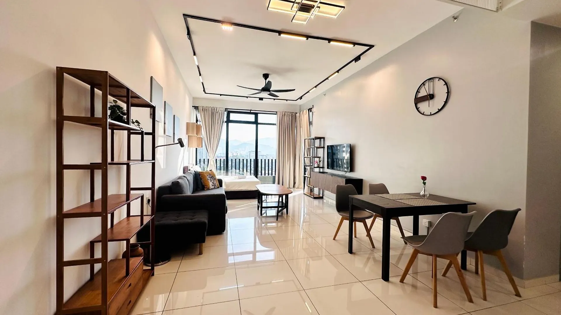 New Georgetown Instagramable 2Br Homestay For 10Pax 无敌美景两房民宿 Beacon Executive Suite contacts